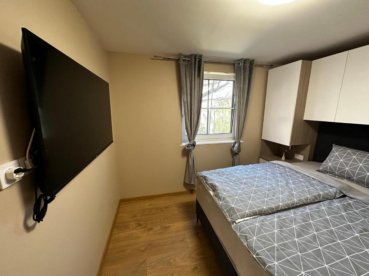 Apartman Veronika Vrsi Bagian luar foto